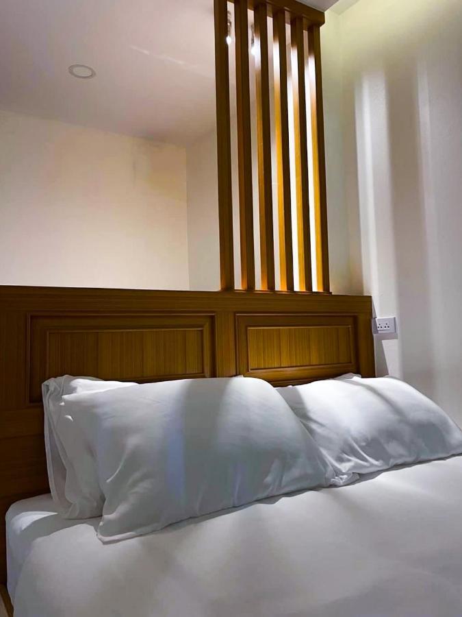 Tj Boutique Hotel Uthajthani Kültér fotó