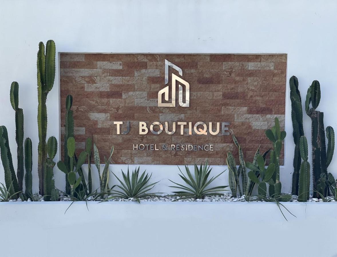 Tj Boutique Hotel Uthajthani Kültér fotó